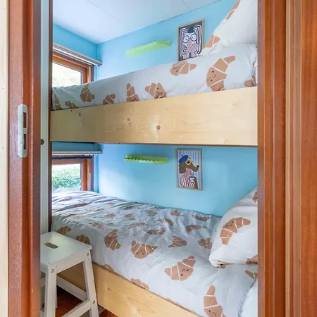 Bosgeluk Veluwe Familiechalet Met Tuin Nabij Bos En Zwembad بوتِنْ