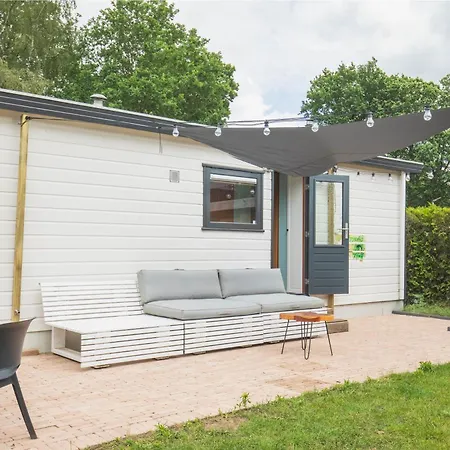 Bosgeluk Veluwe Familiechalet Met Tuin Nabij Bos En Zwembad بوتِنْ